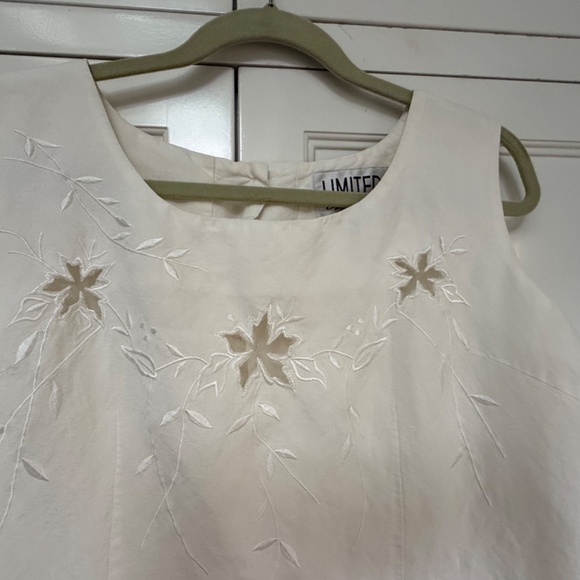 Vintage ~ Limited Apparel Inc. Blouse - Picture 2 of 5